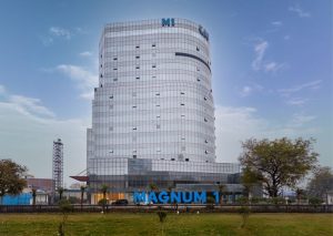 managed office and shared work sapce in magnum m1 towers in faridabad by synqwork for corporate and enterprise clients