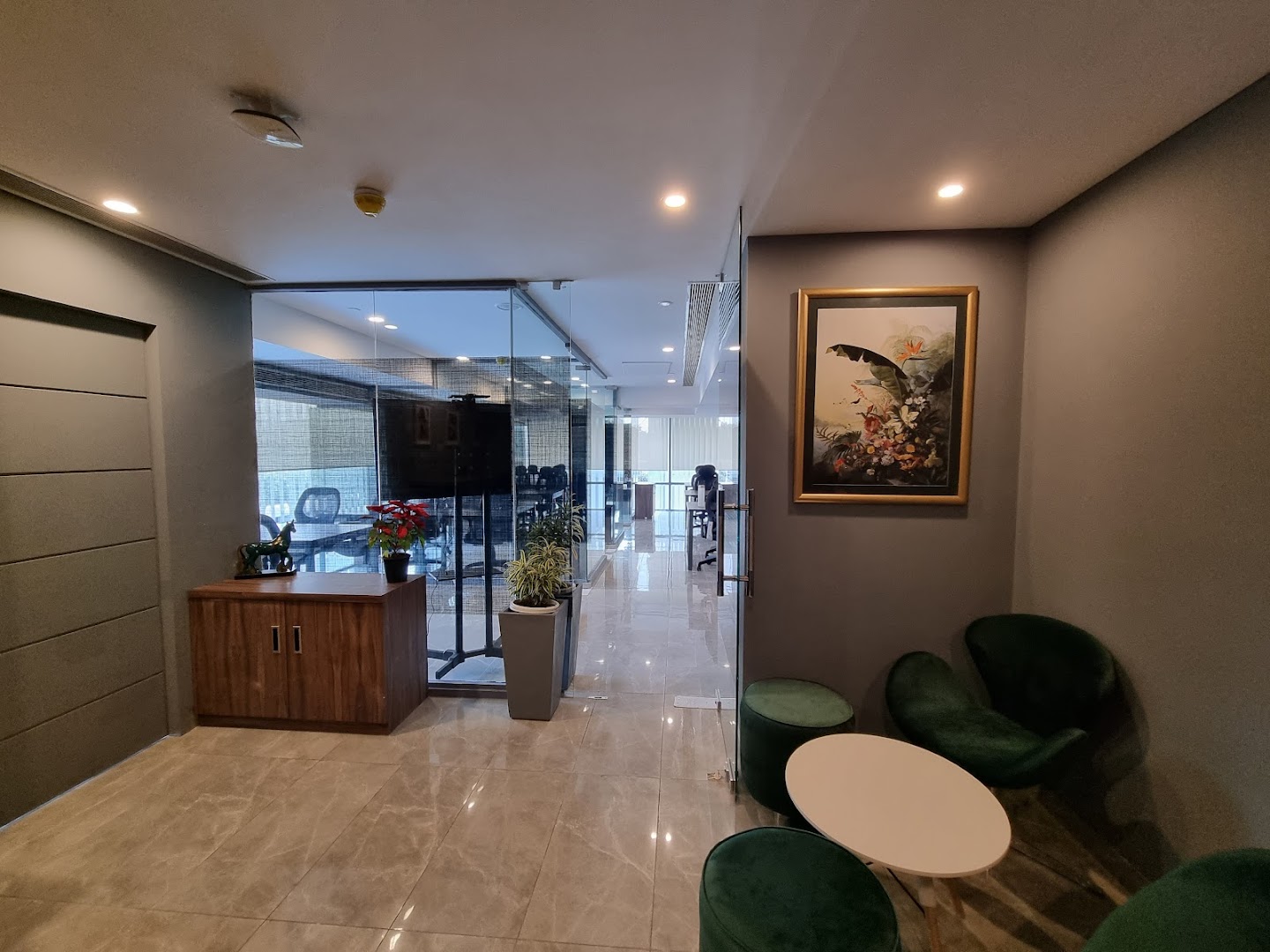 Aloft Aerocity gallery image 1