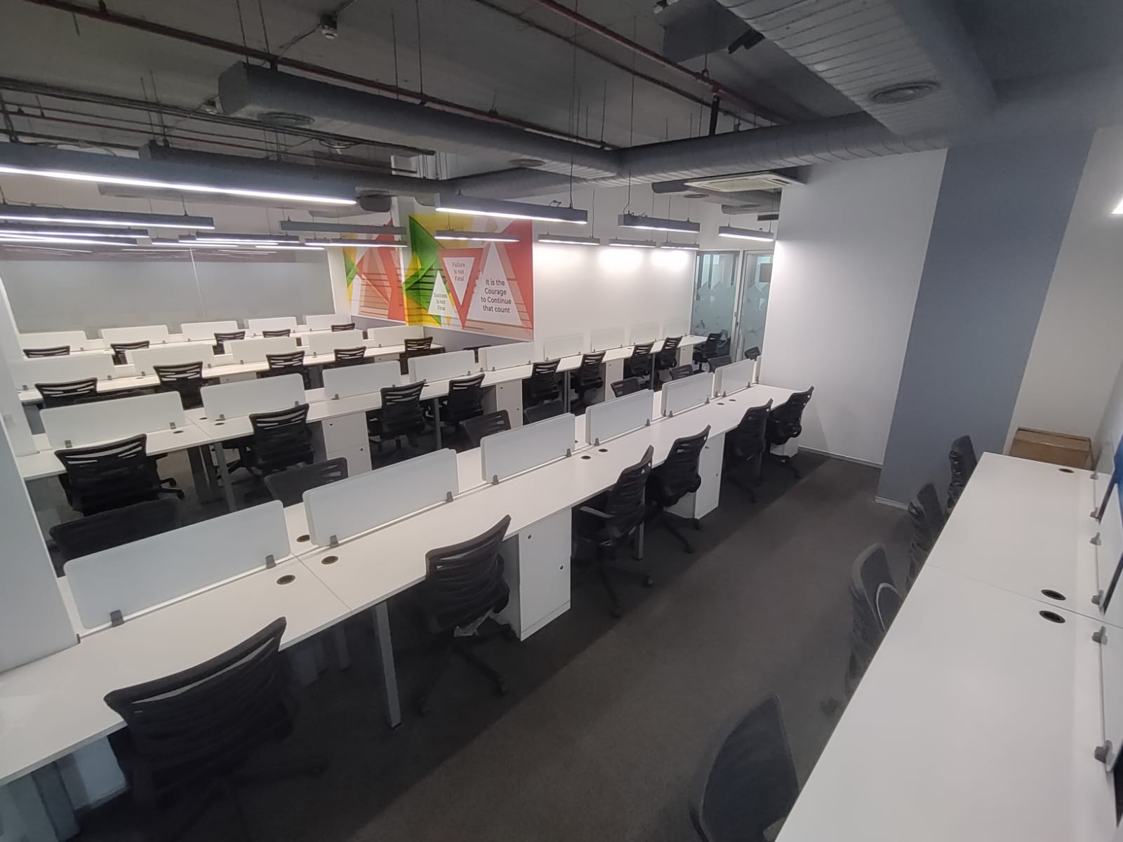 KS Corporate Tower gallery image 8