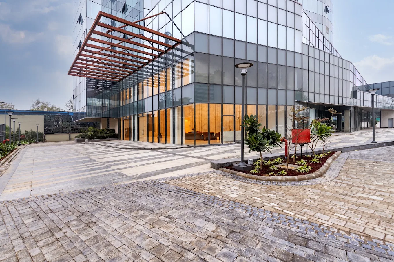 Magnum 1 Tower gallery image 2
